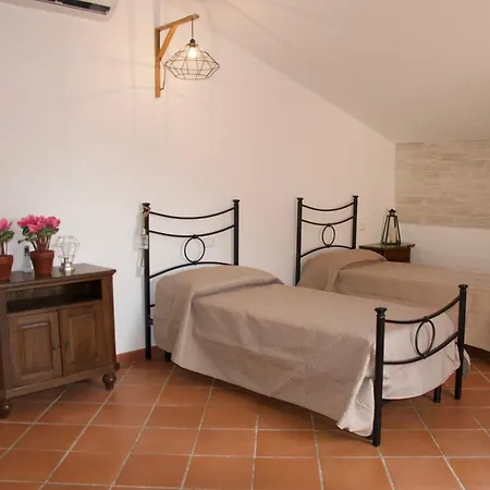 Casa Vacanze L'Olivo Al Borghettaccio Дом отдыха *